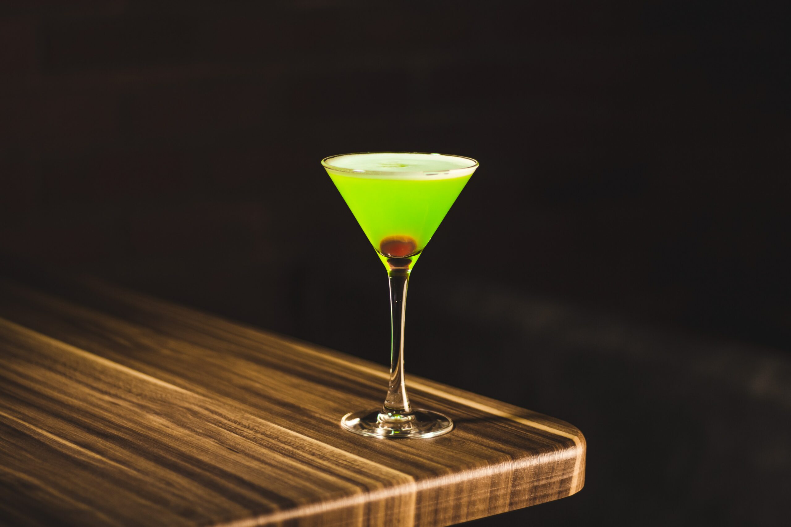 midori-sour-cocktail